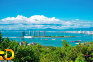 Hainan: Pulau di Mana Angin Menyimpan Cerita